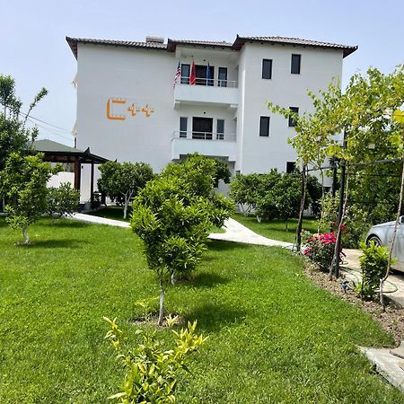 Hotel Vila C Plus Plus Berat Extérieur photo
